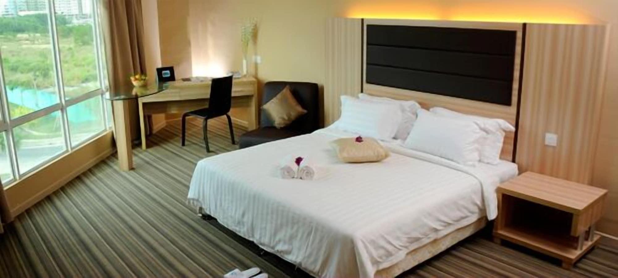 Zara'S Boutique Hotel @ Harbour City Kota Kinabalu Bagian luar foto