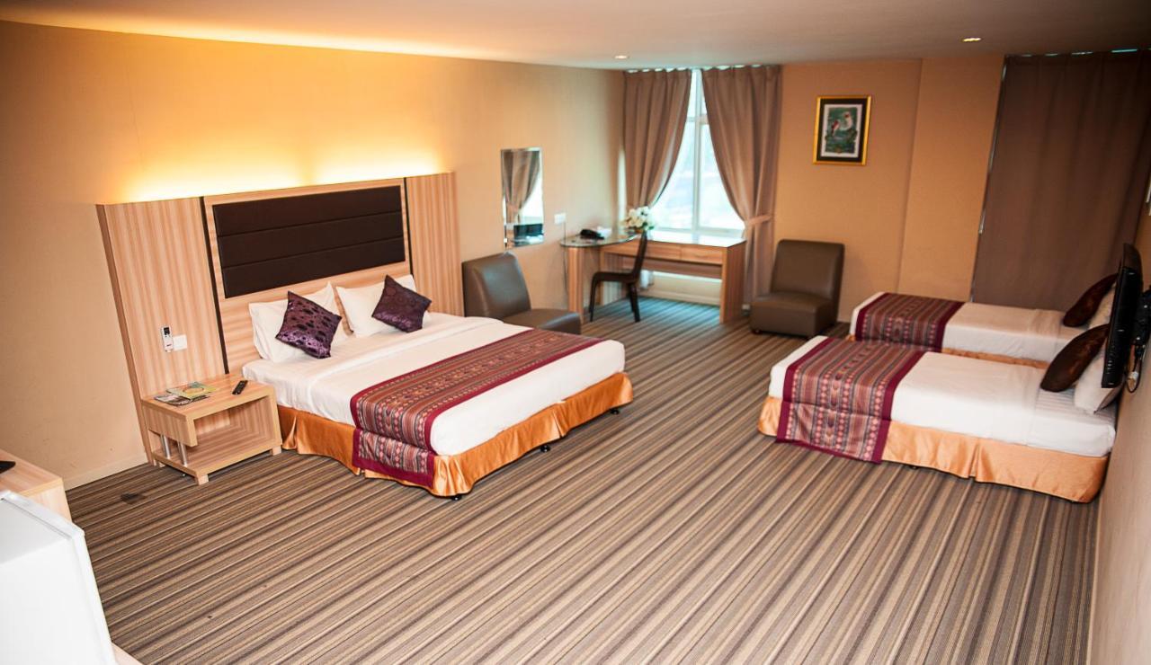 Zara'S Boutique Hotel @ Harbour City Kota Kinabalu Bagian luar foto